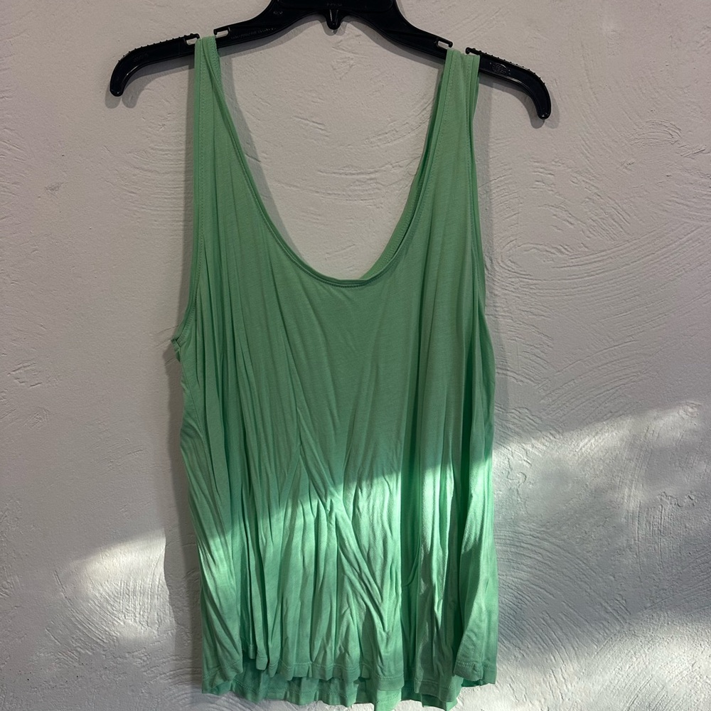 Set of two tank tops – lime green, and coral pink